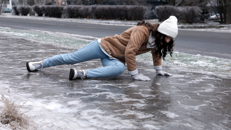 Winter slips and falls: what to do first for orthopaedic urgent care